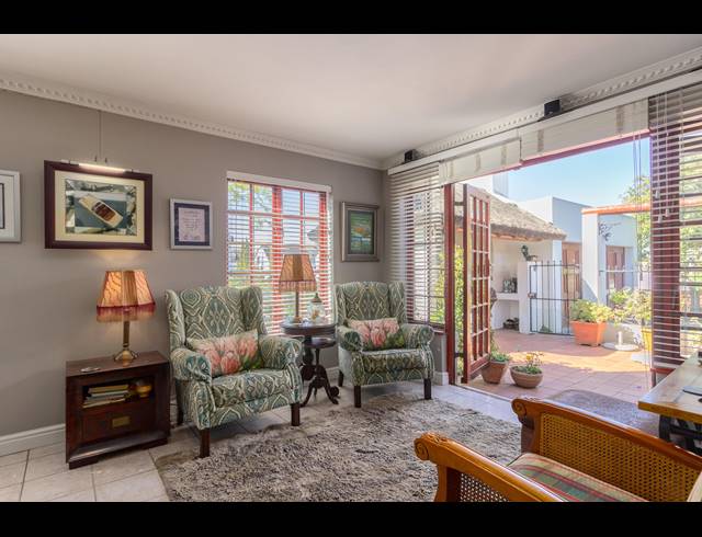 3 BEDROOM HOUSE FOR SALE IN VERGESIG